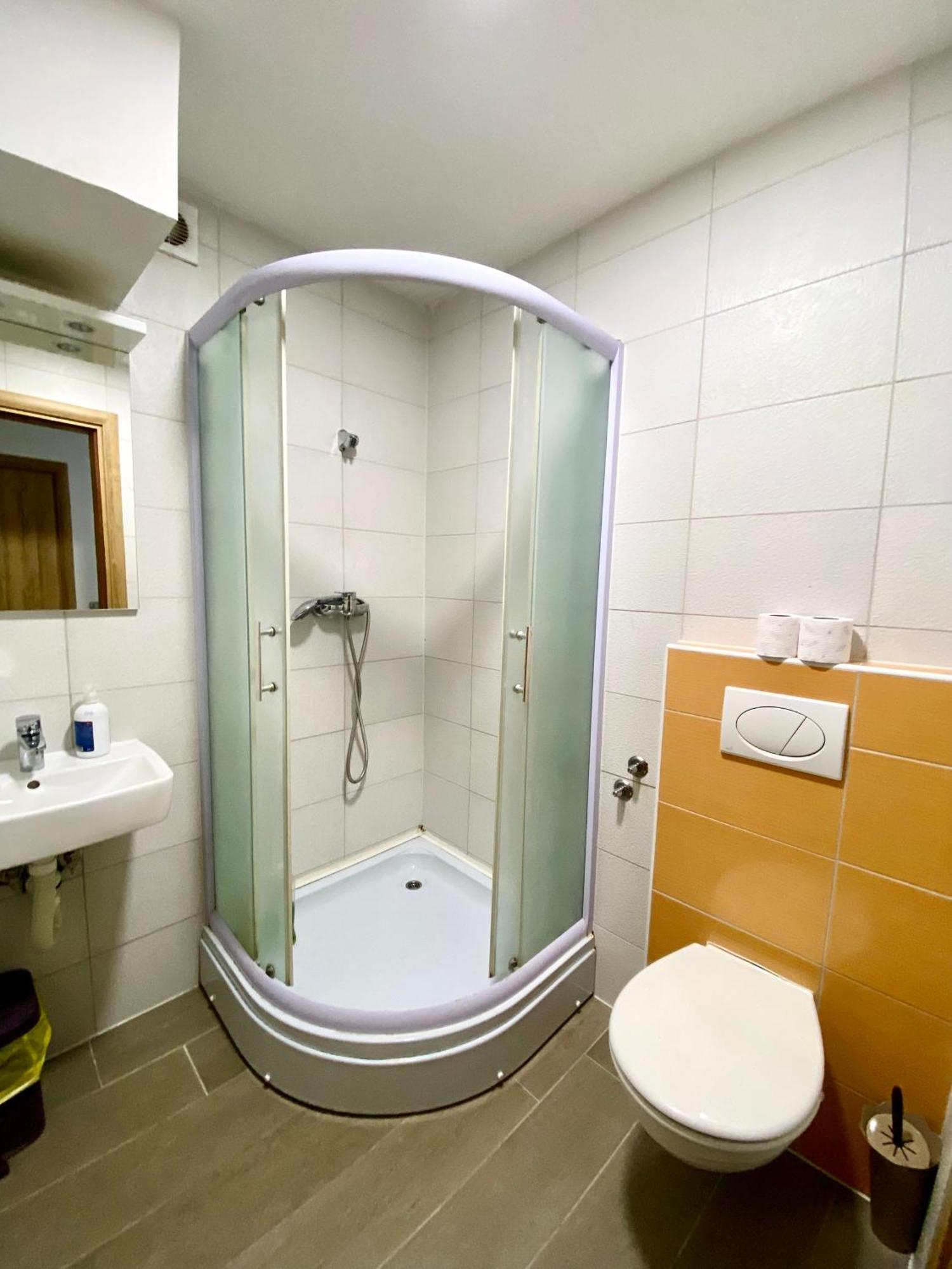 Irish Hotel Bihać Eksteriør billede