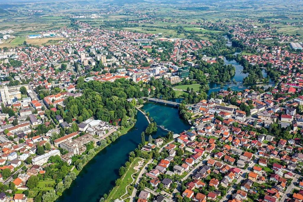 Irish Hotel Bihać Eksteriør billede
