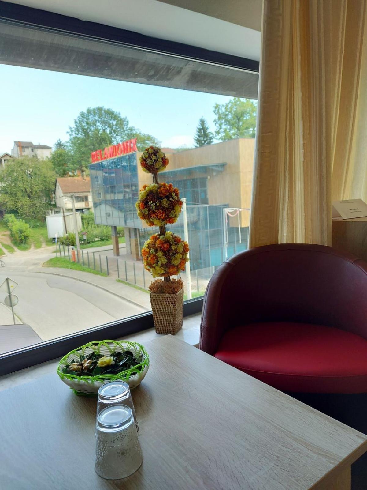 Irish Hotel Bihać Eksteriør billede